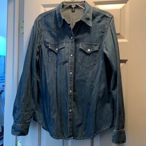 Ladies L Chaps western style denim shirt